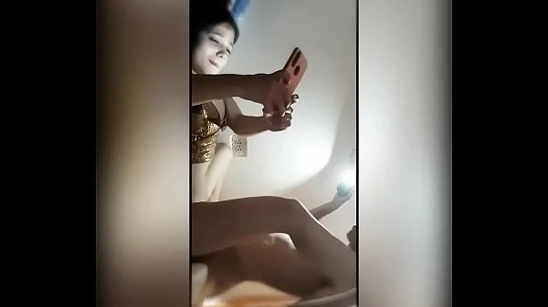 ME PENETRARON!!  PORQUE NO HABIA MAS NADA QUE HACER