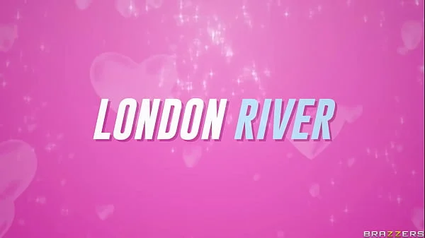 American Bimbo Part 4 - Conservative MILF - London River / Brazzers  / stream full from www.zzfull.com/negl