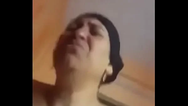 ماما اتفشخت من دكرها