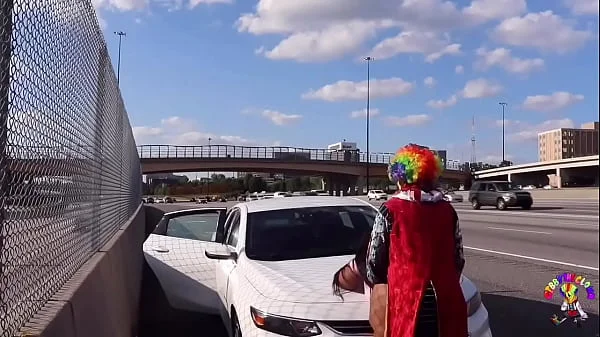 Gibby The Clown Fucks Juicy Tee On Atlanta’s Most Popular Highway