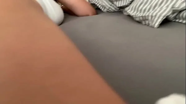 Spontaneous fingering ended with a shaking orgasm