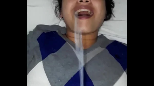 Sexy Asian Wife Cum Facial